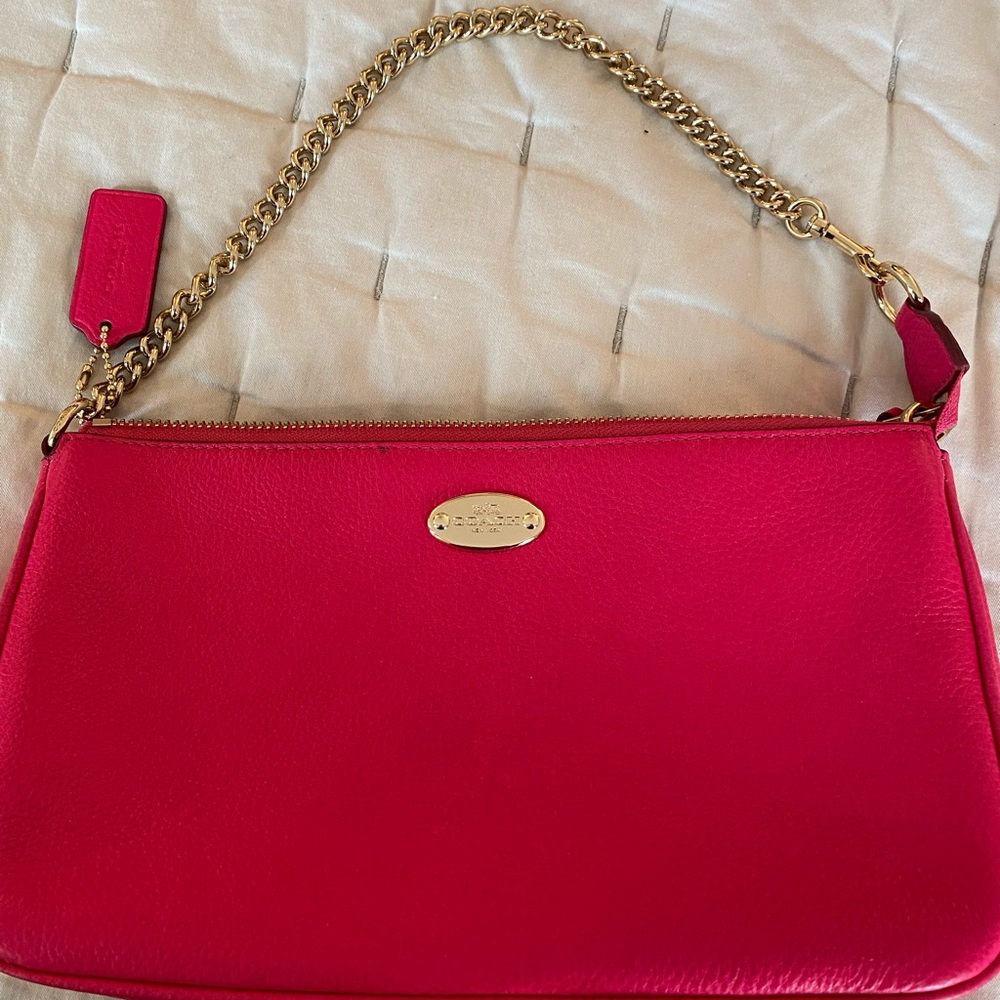 COACH BRIGHT PINK PURSE GOLD CHAIN
